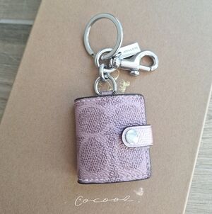 New Authentic Coach Picture Frame Bag Charm Keychain in Signature Canvas Rose